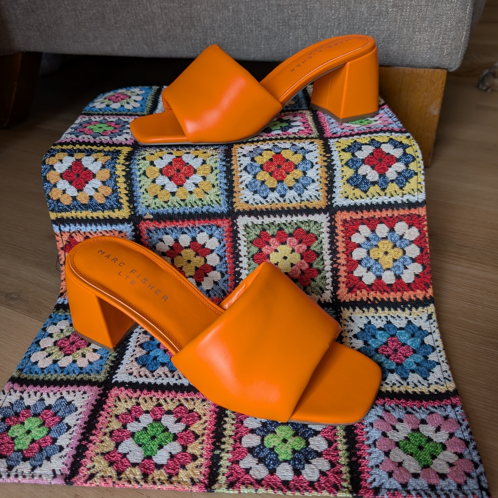 SOLD ✅ Marc Fisher "Nombra" Women's Orange Leather Block Heel Sandals